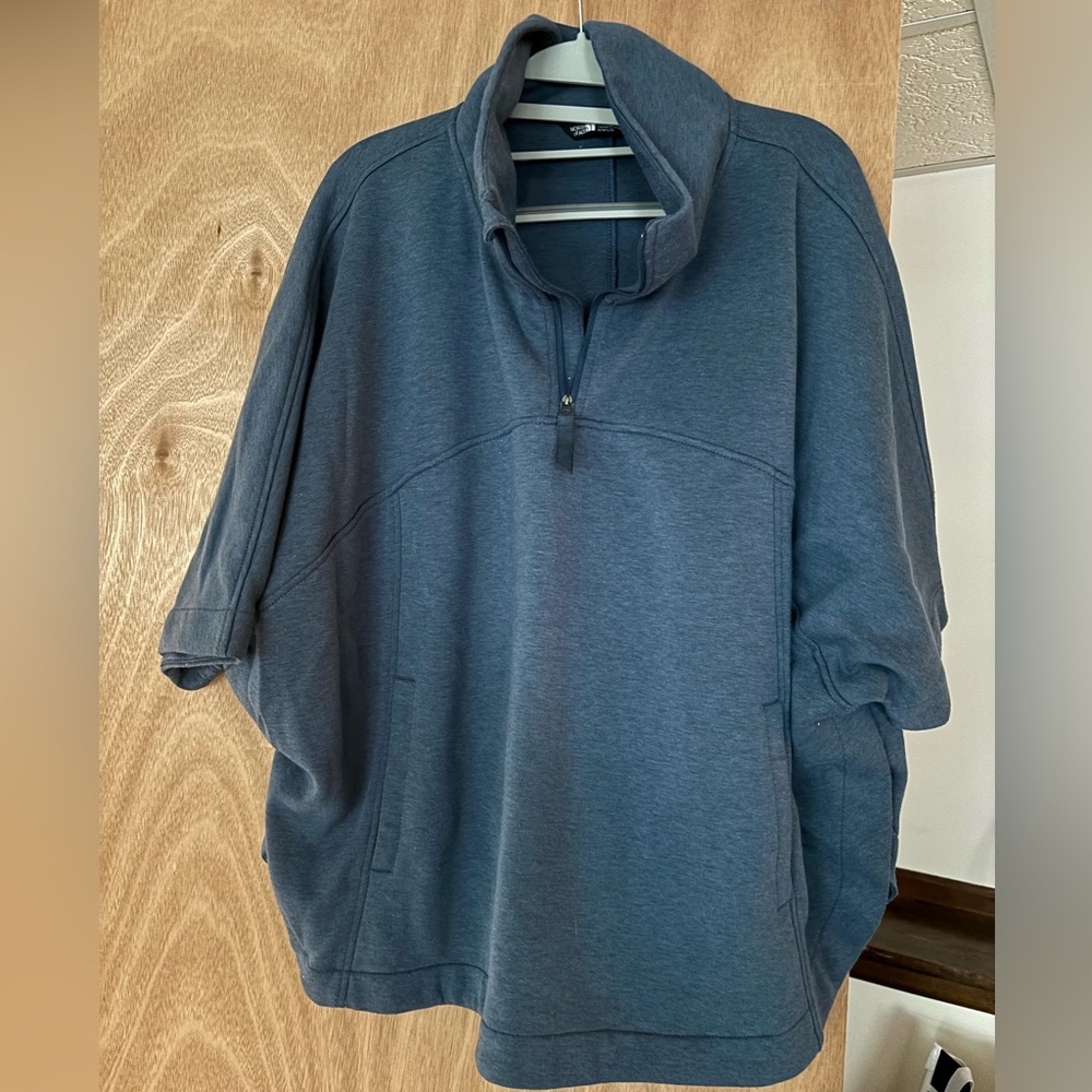 Women’s North Face 1/4 Zip Up